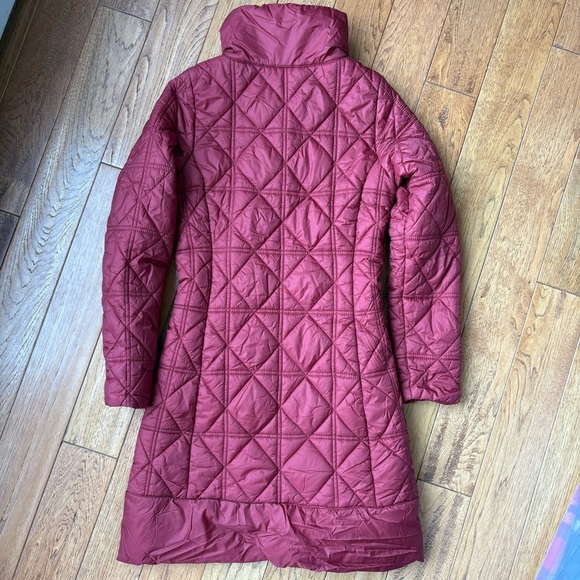 Patagonia Women's Low Sky Dark Red Long Jacket Size XS - Picture 7 of 7